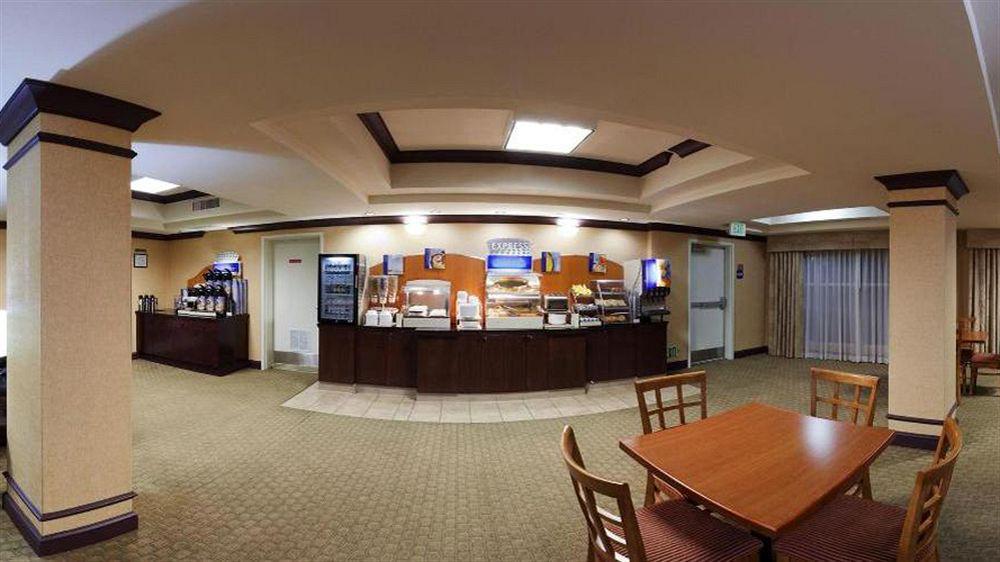 Holiday Inn Express Fresno River Park Highway 41 By Ihg Exterior foto