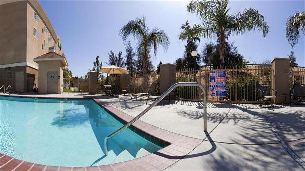 Holiday Inn Express Fresno River Park Highway 41 By Ihg Exterior foto